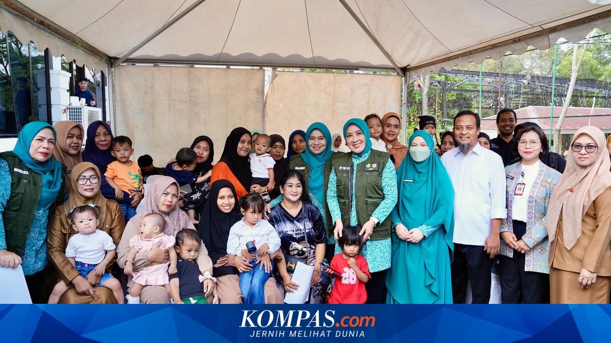 TP PKK Chair Urges South Sulawesi Residents to Boost Child Immunisation for a Healthy Generation