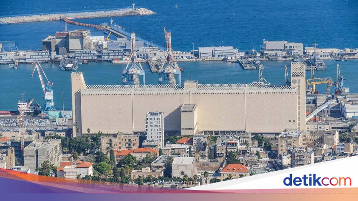 Russian-Shipped Wheat Sparks Tensions Between Ukraine and Israel