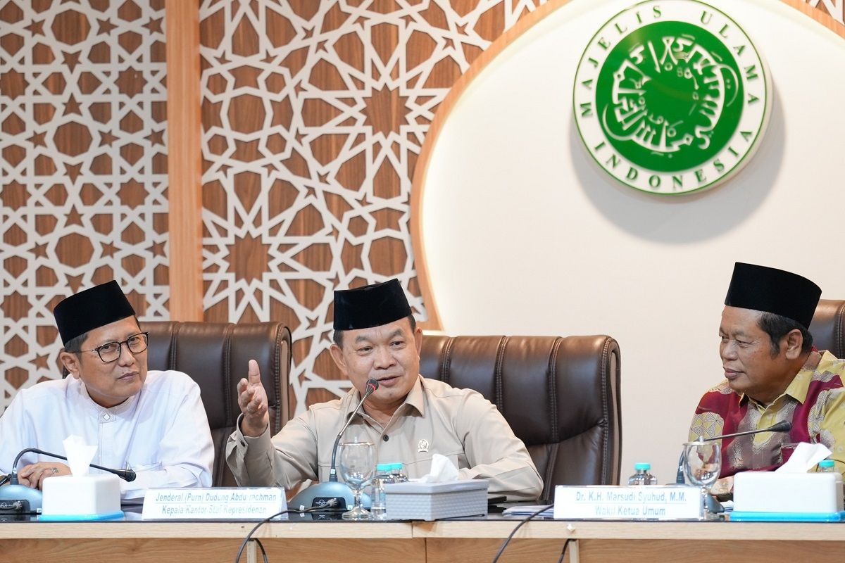 Sent by Prabowo, Dudung Bridges Communication Between Government and Ulama