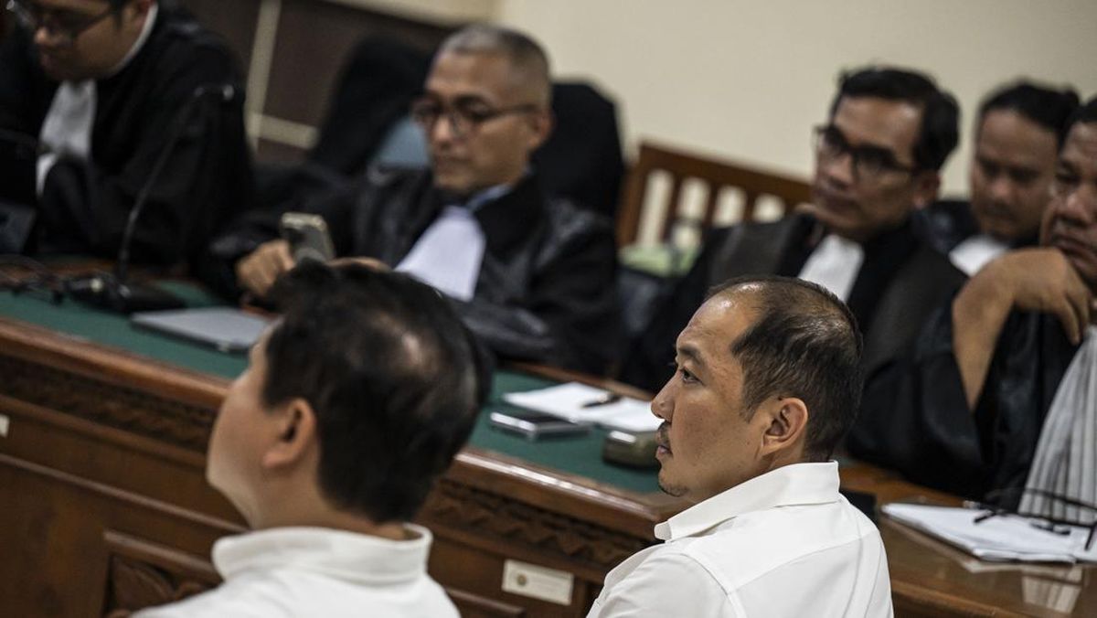 PT Sritex's Chairman Iwan Setiawan Lukminto Sentenced to 14 Years in Prison