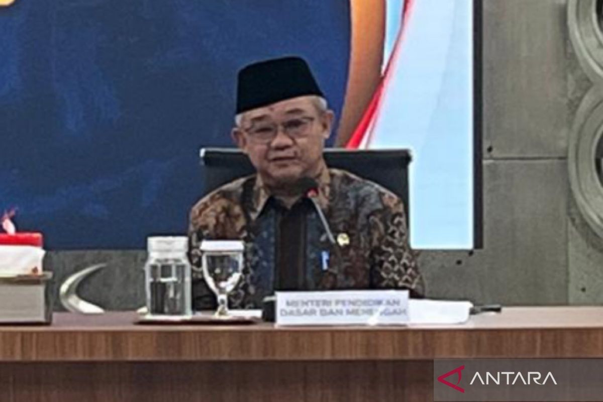 Indonesia disburses US$150 million for school upgrades and digital push