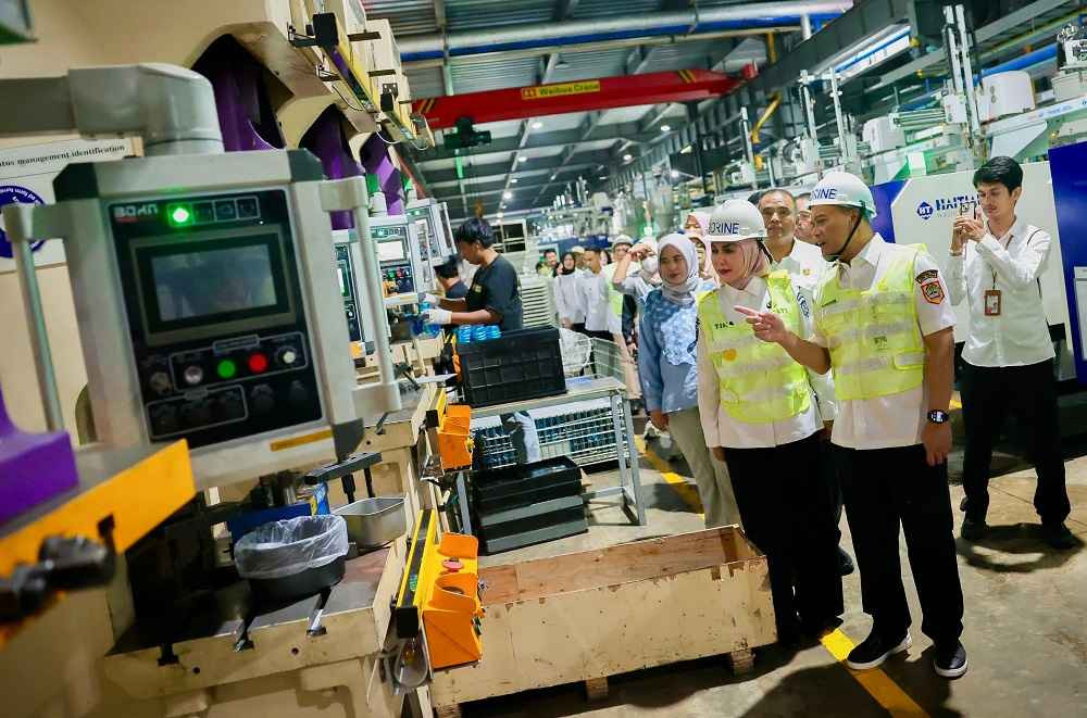 Central Java Workers' Productivity Meets Global Company Standards