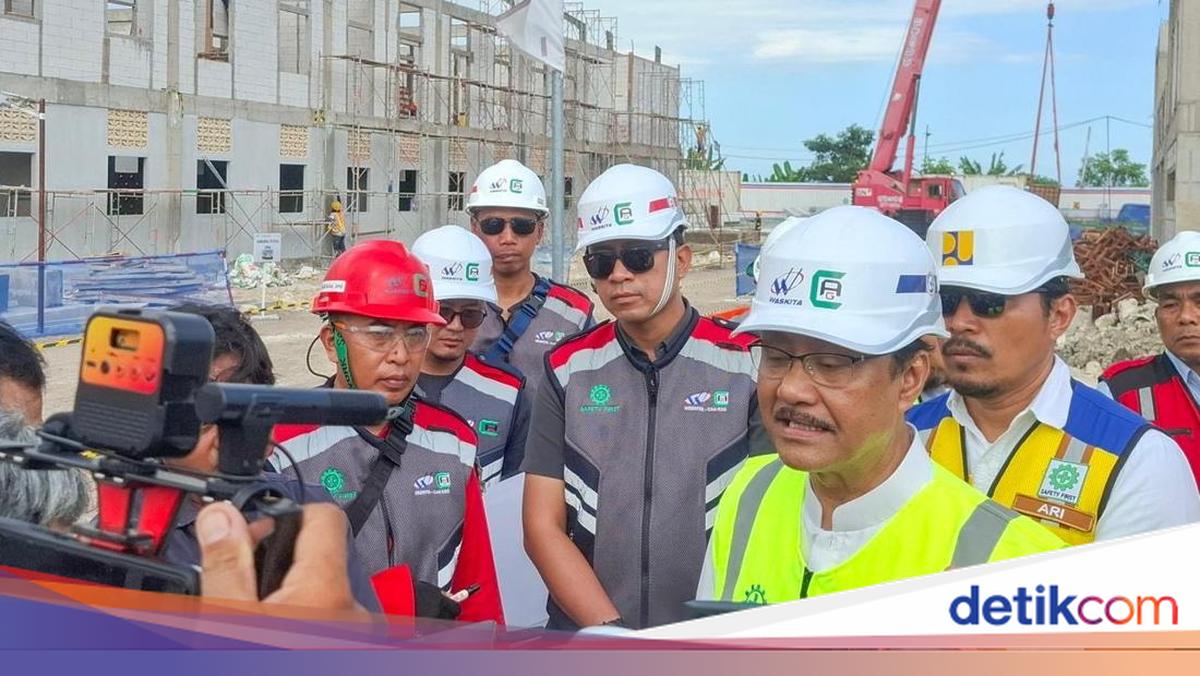 Checking People's School Construction in Surabaya, Social Minister: Insha'Allah On Time