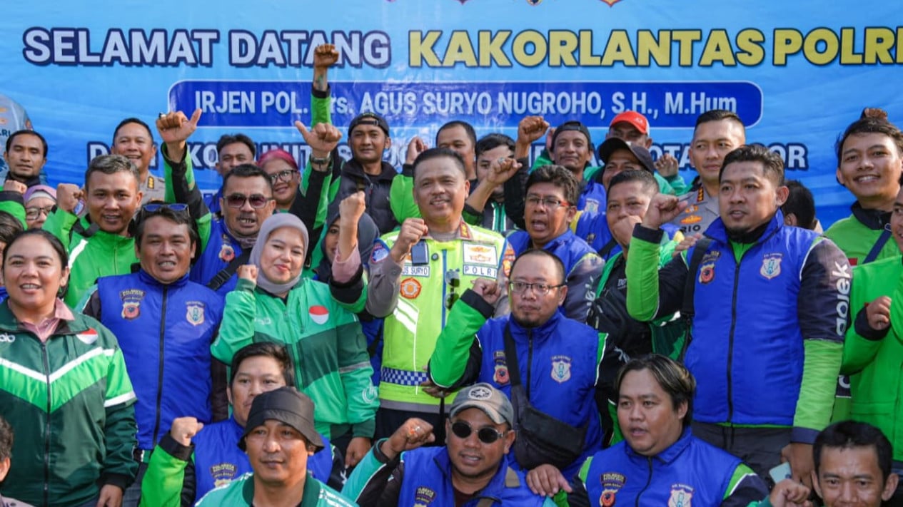 Traffic Police Chief Urges Online Motorbike Taxi Drivers to Become Road Safety Heroes