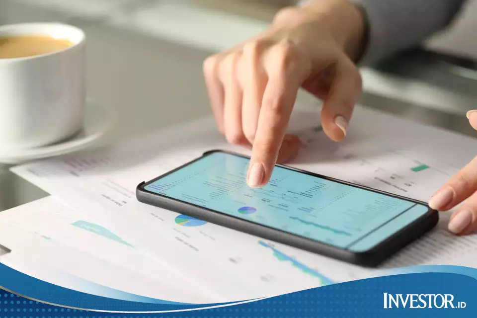 Recompound Simplifies Investing for Busy Professionals