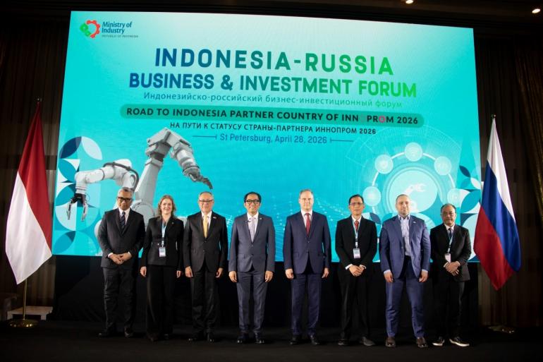 Indonesia Explores Russian Investments in Halal Industry and Floating Nuclear Power