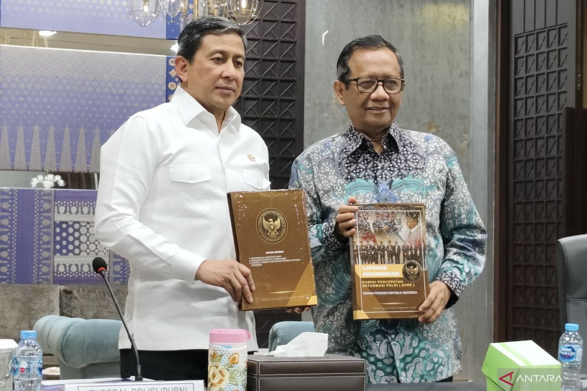 KPRP Recommends on Crowd Security and Police Services