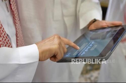 Hajj Pilgrims Can Communicate with Scholars Through Digital Channels in Masjidil Haram