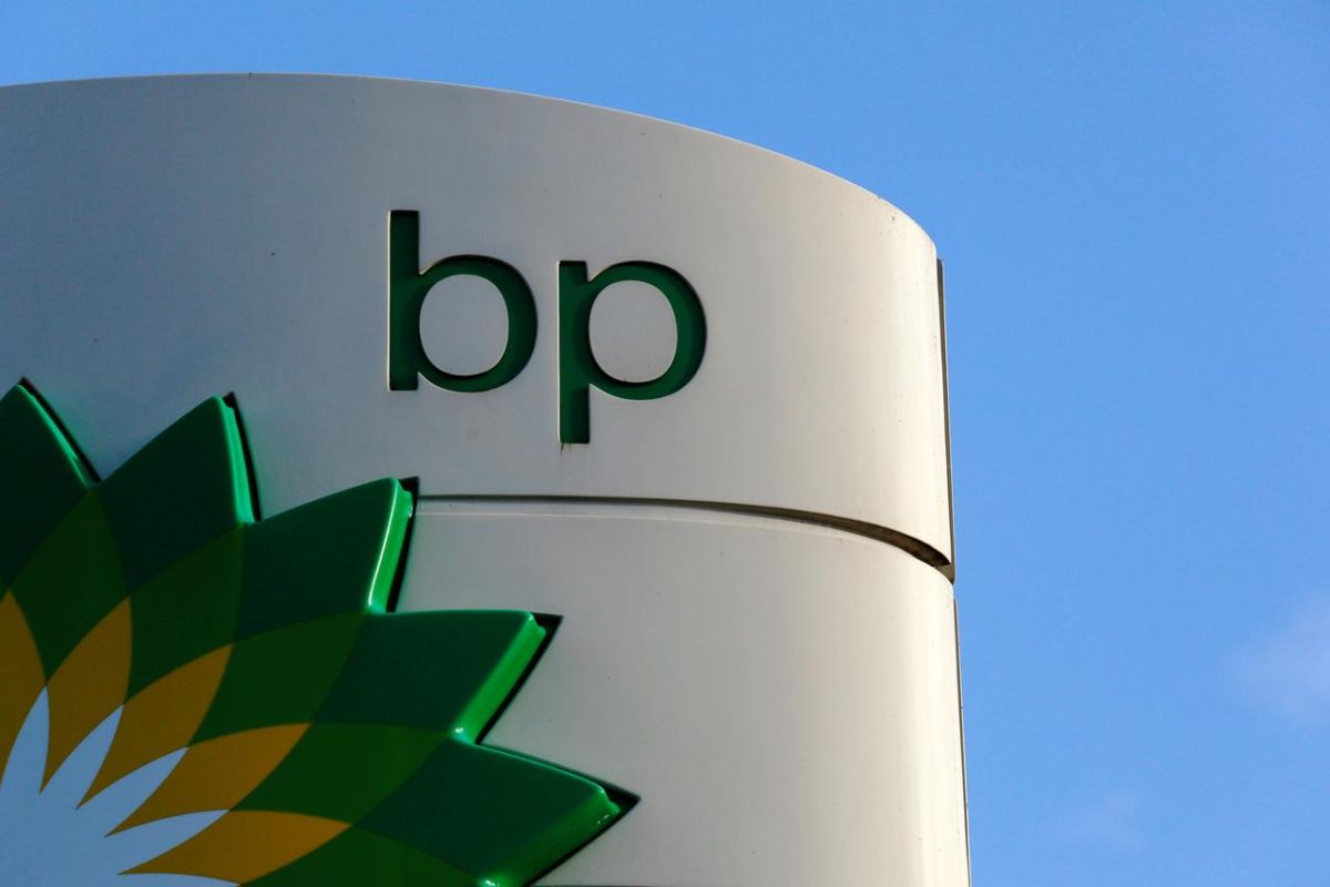 Media: US Allows BP to Make Payments to Iran and Russia