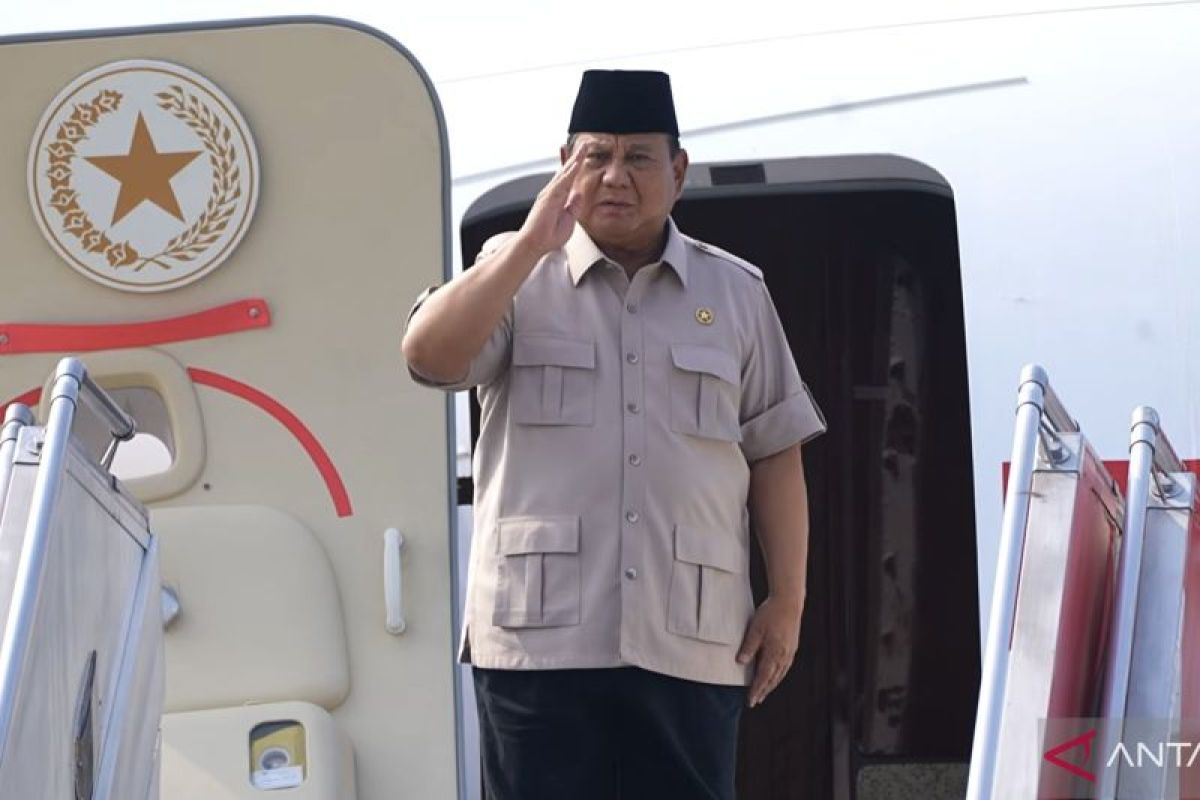 President departs for the Philippines to attend 48th ASEAN Summit