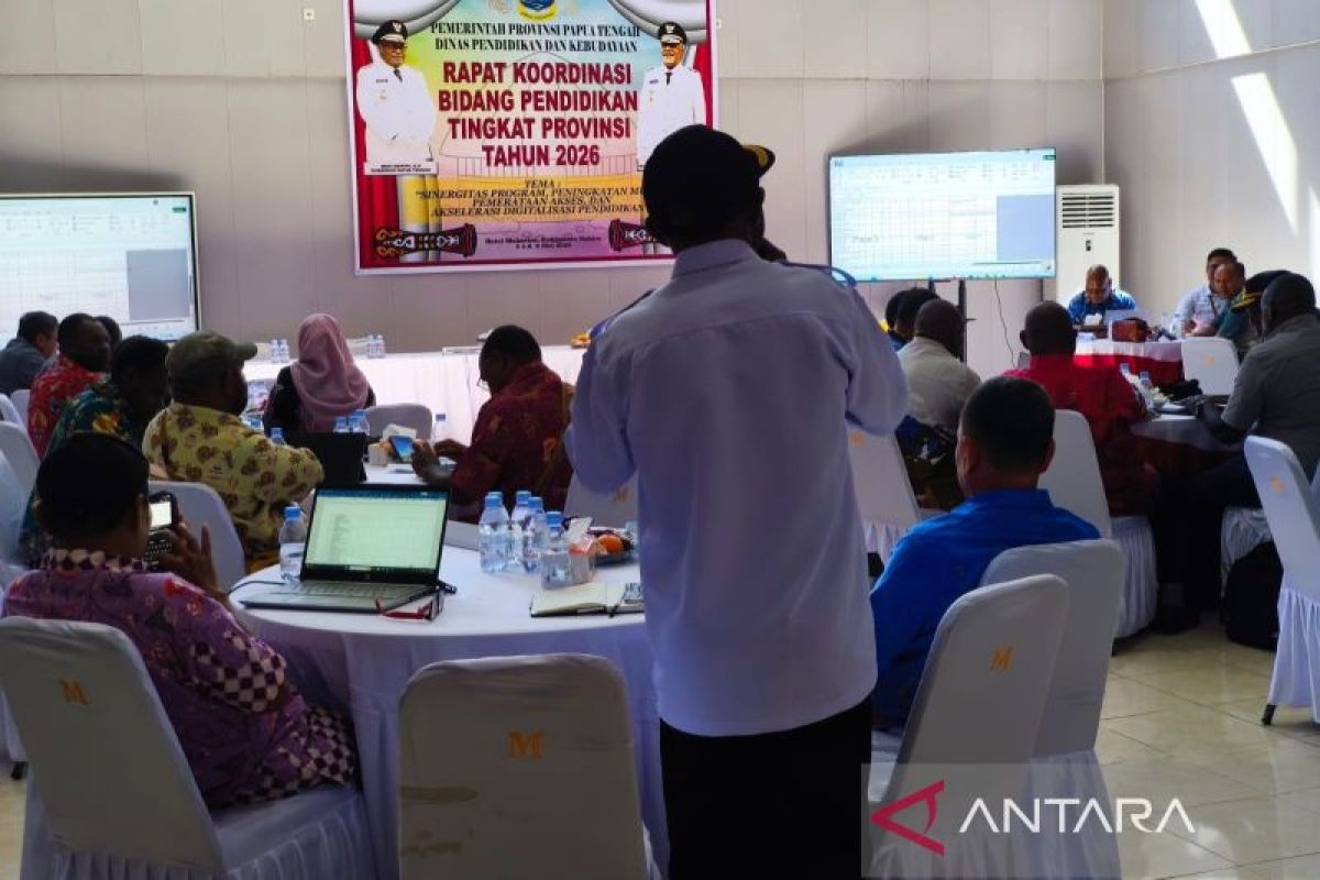 Central Papua focuses on teacher quality to strengthen education system
