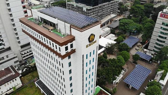 Bahlil Issues New Performance Allowance Regulations for ESDM Ministry Civil Servants