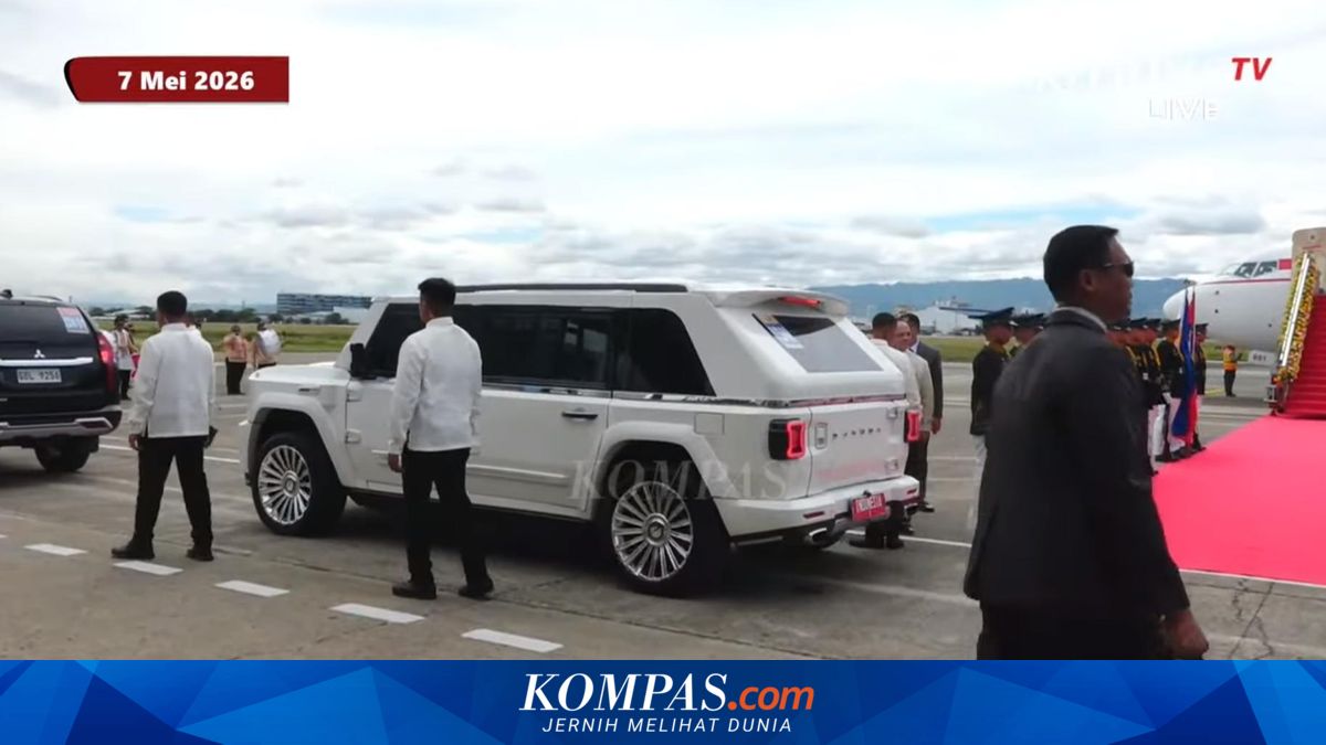 Prabowo Arrives in the Philippines, Welcomed by Maung Garuda