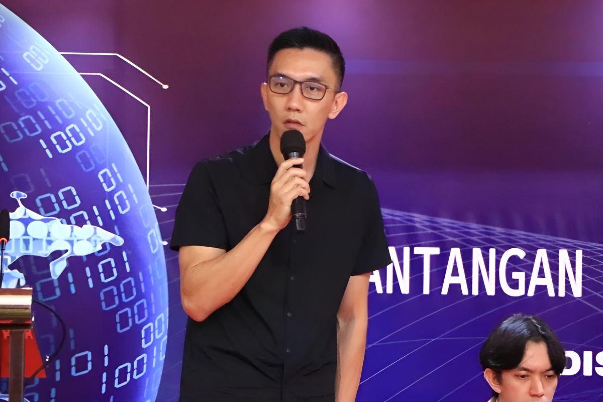 Police hand over case files of E-Tilang phishing SMS blast to prosecutors