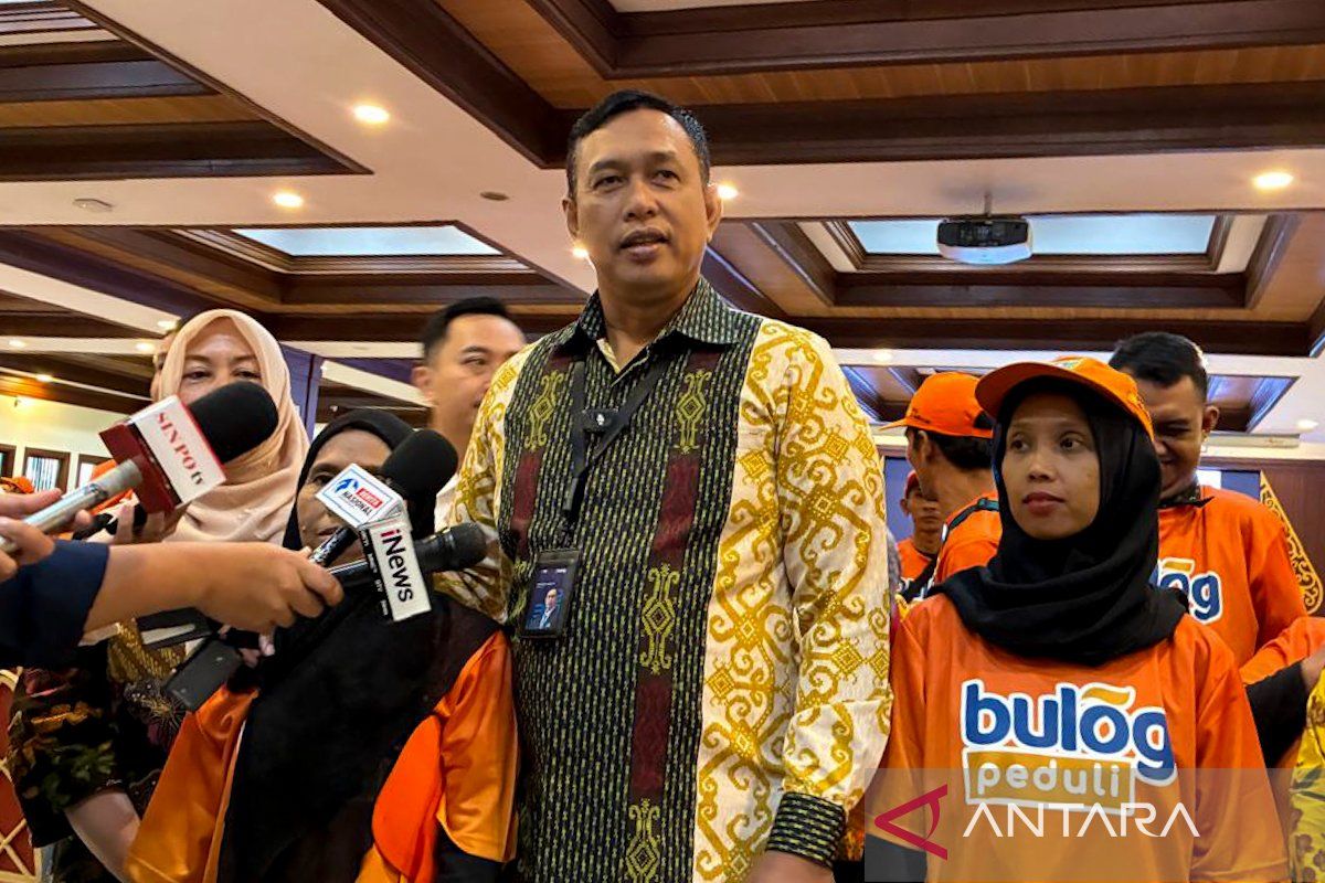 Bulog CEO: 5.23 Million Tonne Rice Stock Sufficient Until Next Year