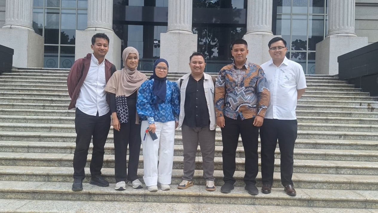 Victims' Families Visit Constitutional Court, Submit Conclusion Document for Military Judiciary Law Review