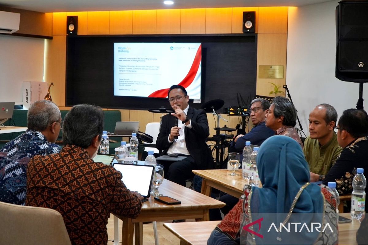 Kemdiktisaintek builds research ecosystem through consortium approach