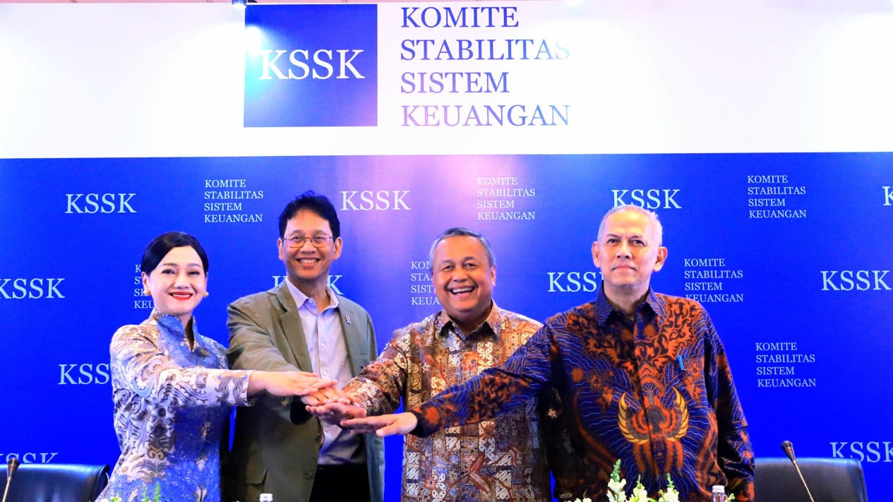 BI Governor Frankly Reveals the Culprits Behind Rupiah's Weakening Against the US Dollar