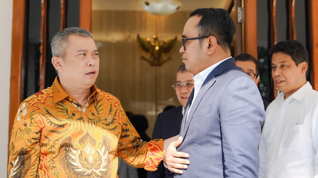 Targeting the Ketapang–Gilimanuk Route, the Minister of Transportation and ASDP Continue to Strengthen National Ferry Services