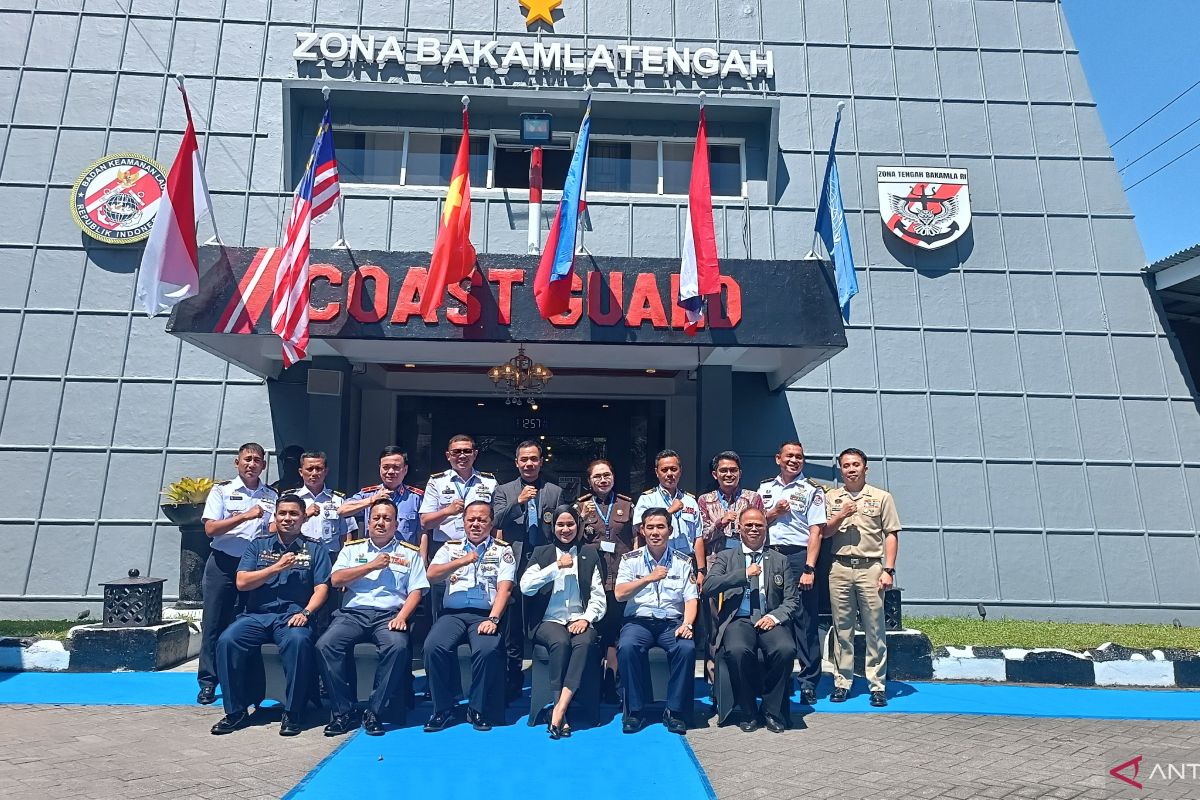 Five countries strengthen maritime law enforcement dialogue