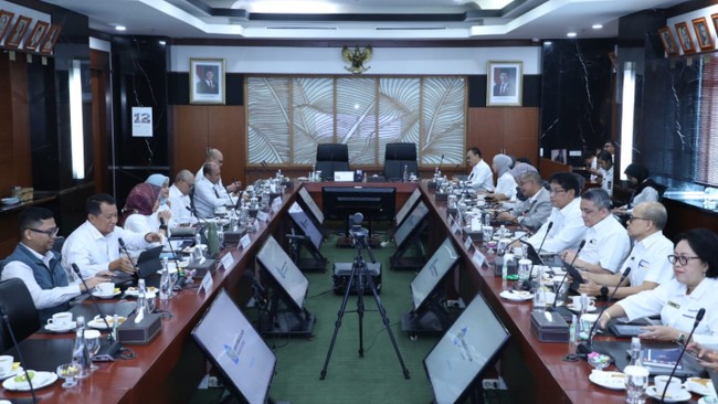 Discussing Regional ASN Salaries, Here Are the Results of the Meeting Between Purbaya, PANRB, and the Home Affairs Minister