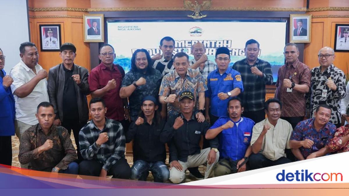 Industrial Diesel Price Increase, Central Java Governor Accompanies Fishermen's Aspirations