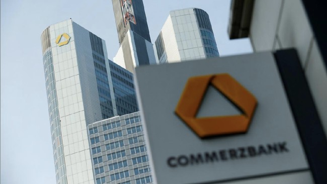 3,000 Workers at German Banking Giant Face Layoffs Due to Forced Acquisition