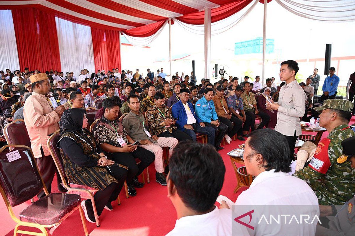 Gibran absorbs aspirations of fishermen and shrimp farmers in East Lampung