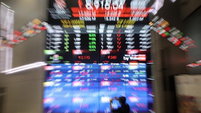 Shocking Drop! IHSG Suddenly Plummets 2.5%, What Are the Causes?