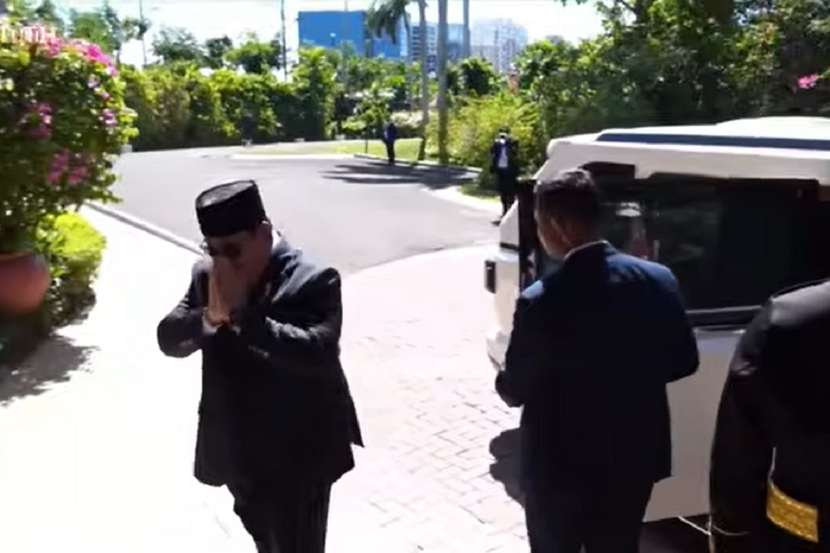 Prabowo joins ASEAN leaders for retreat session in Philippines