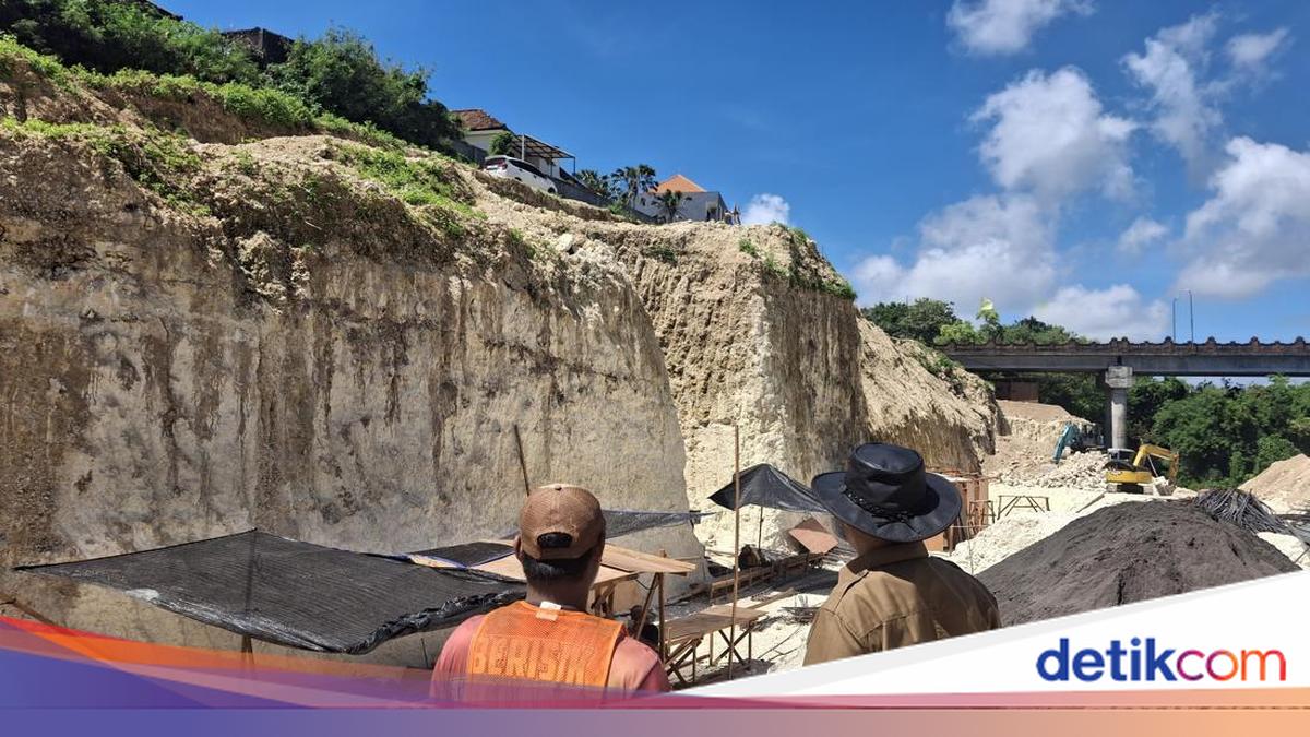TRAP Special Committee Uncovers Excavated Cliffs and Filled River in Padang-Padang Uluwatu