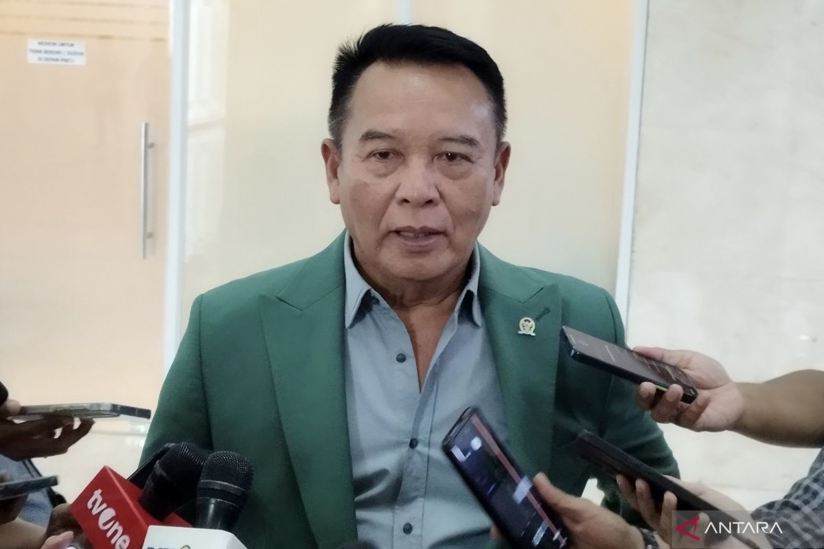 MP: Handling of Extremism Must Be Based on Democracy and Human Rights