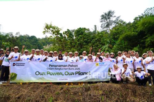 PLN IP Conducts Greening in the Jatigede Power Plant Area
