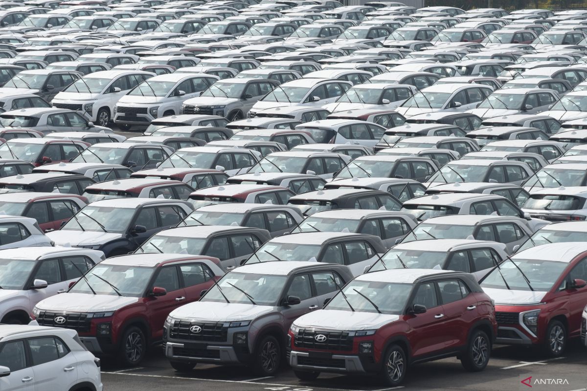 Hyundai sells 242,612 electrified vehicles in January-March, boosted by hybrids