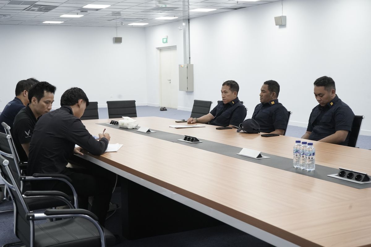 Bandung Immigration Deports 21 Foreign Nationals Caught in Wirawaspada Operation
