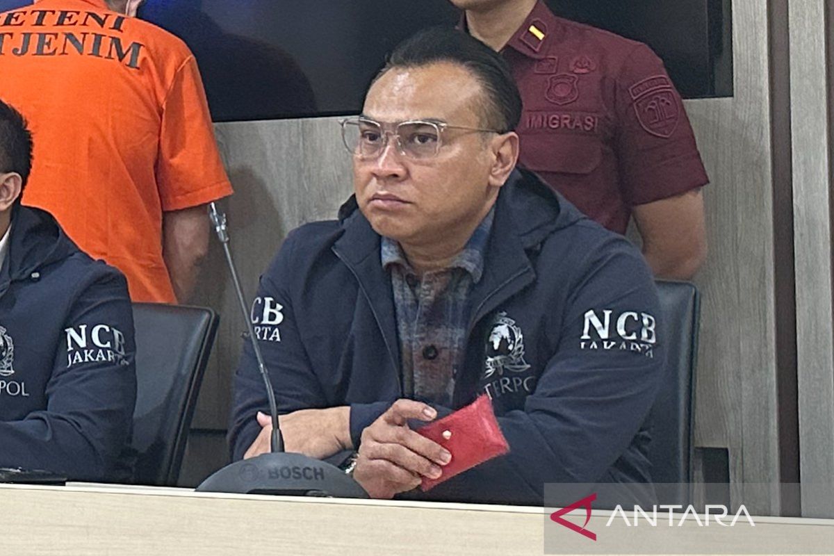 Polri's International Relations Division Submits 'Red Notice' Against Ustadz SAM