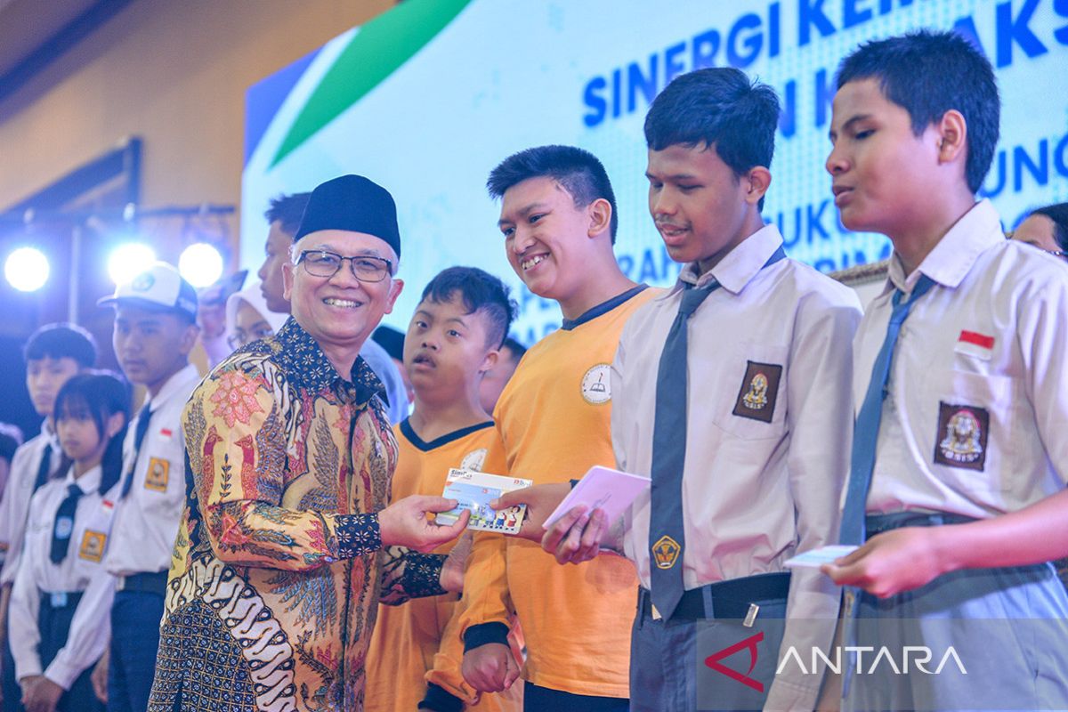 Deputy Minister of Basic and Secondary Education: English Dialogue Must Be Habitualised
