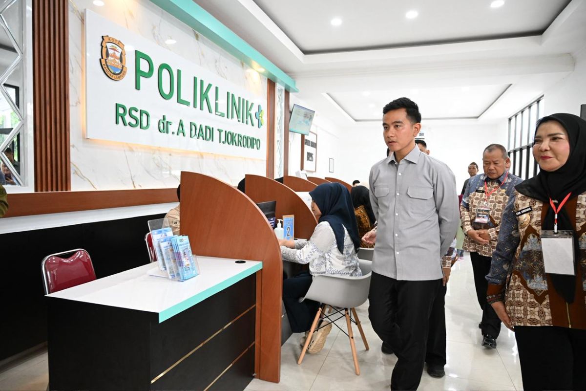 Gibran visits RSD in Bandarlampung to strengthen healthcare services