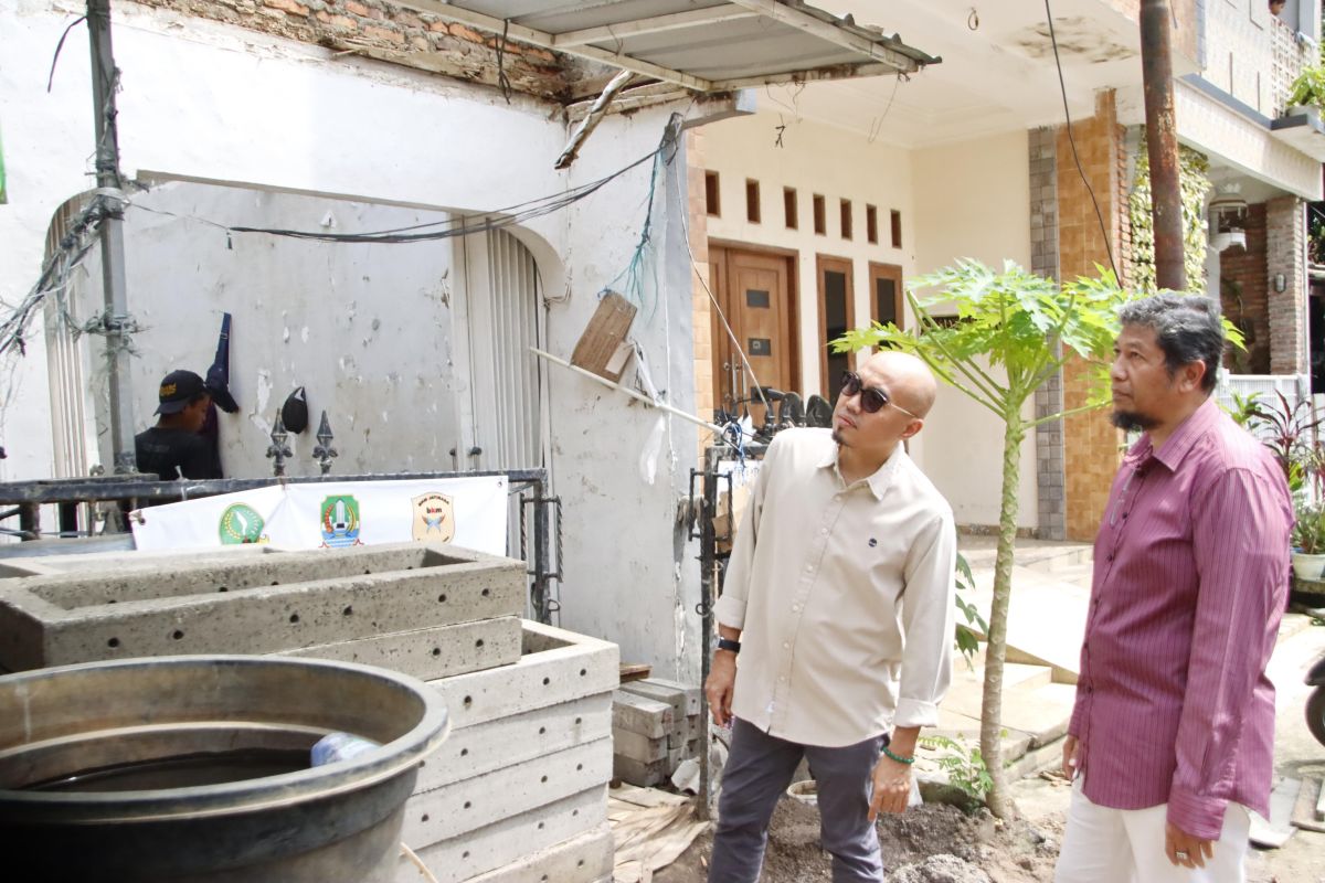 West Java Legislator Pushes for Continuation of Flood-Resistant Stage Houses in Bekasi