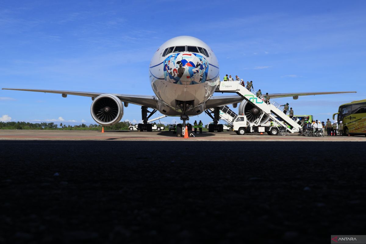 Two Hajj Candidates from Padang Embarkation Cancel Departure Due to Illness