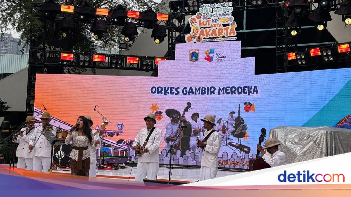 Launch of Jakarta's 499th Anniversary Packages Waste Sorting Campaign Through Music Festival