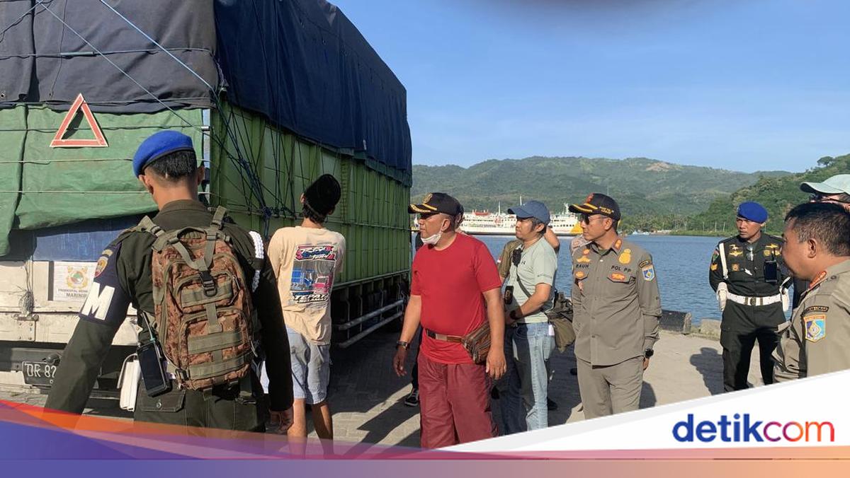 Joint Team Intercepts Truck Carrying 1 Million Illegal Cigarettes at Lembar Port