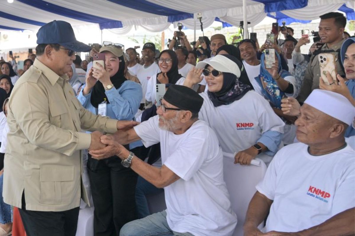 Prabowo affirms government presence for fishermen across Indonesia