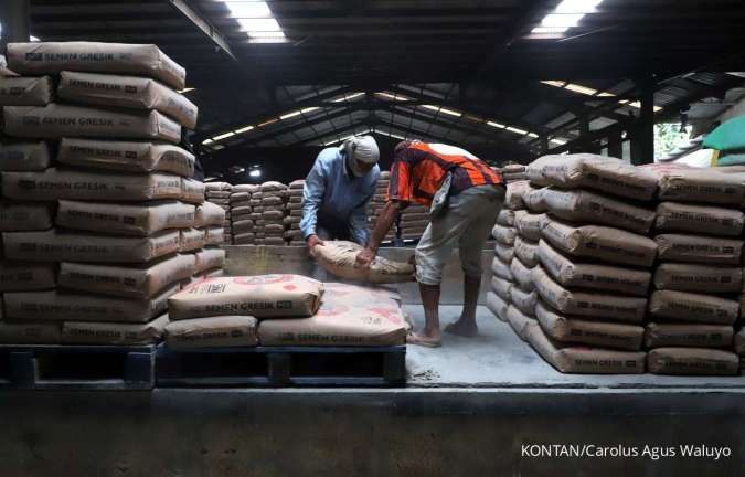Cement Issuers' Prospects in 2026 Remain Challenging, SMGR and INTP Deemed Most Resilient