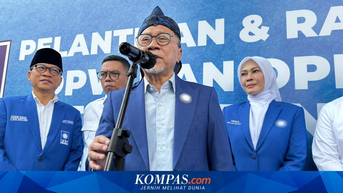 Zulhas: PAN Is Not a Weak Party