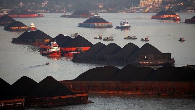Coal Prices Plunge, Sign That the War is Starting to Ease