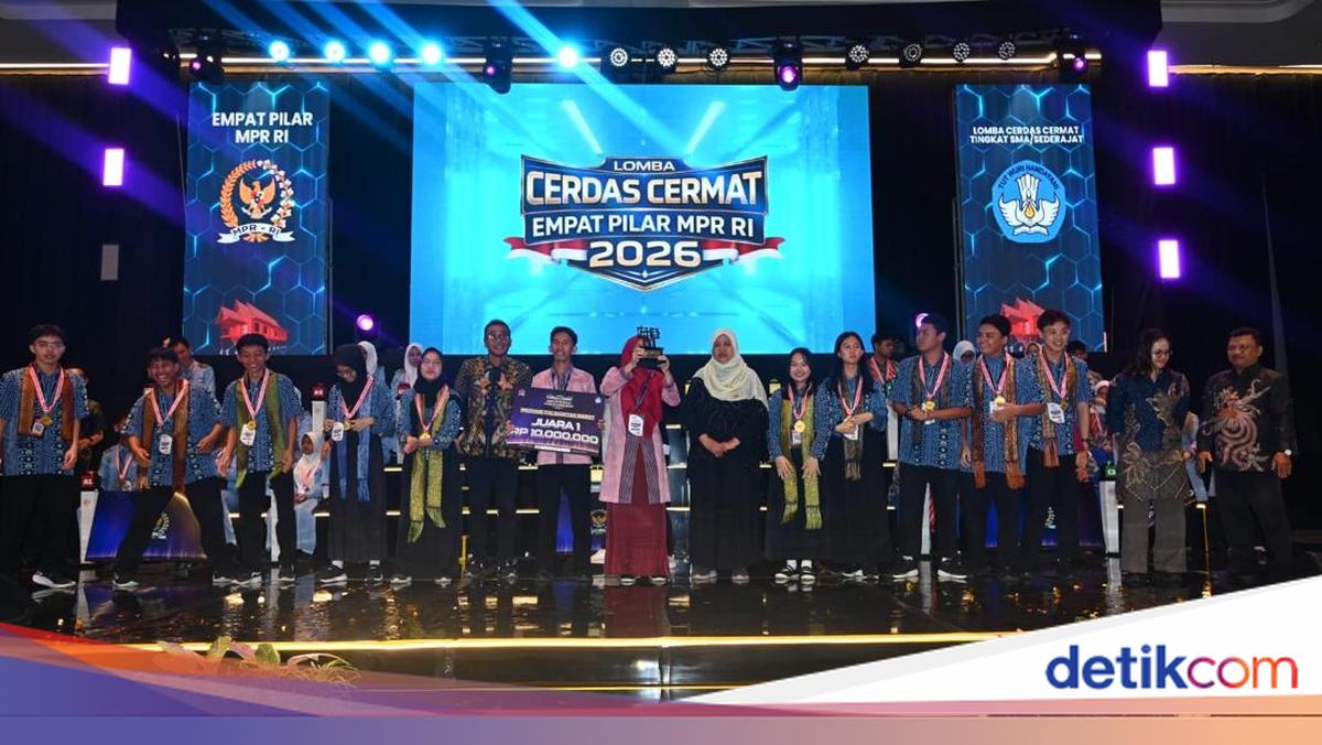 SMAN 1 Sambas Represents West Kalimantan in MPR's Four Pillars Quiz Competition