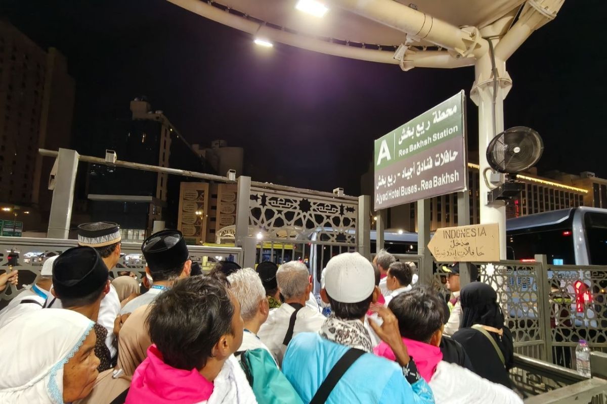 Officials Implement Open-Close System at Ajyad Terminal to Ensure Hajj Pilgrims' Safety