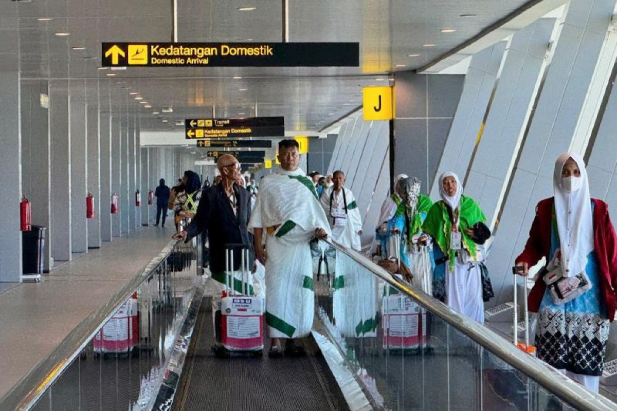 Hajj Flight Departure Punctuality Rate Reaches 96 Percent
