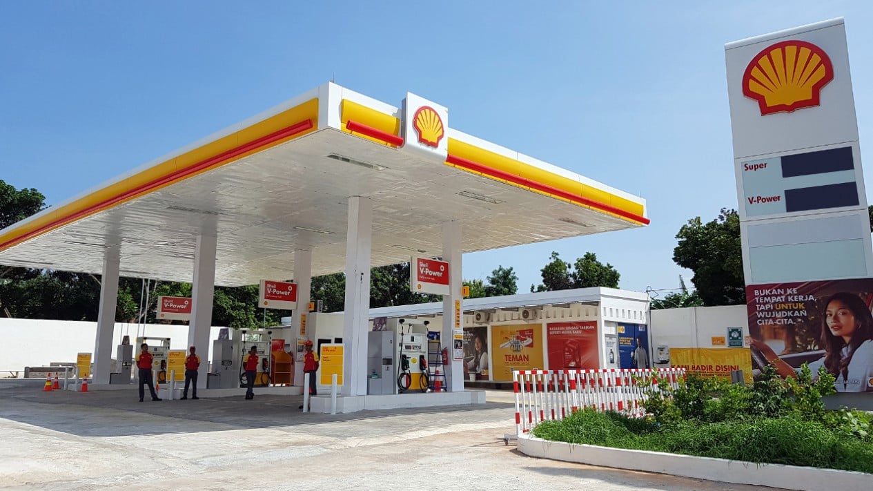 Sharp Surge: Shell Resumes Selling Diesel at Rp 30,890 Per Litre
